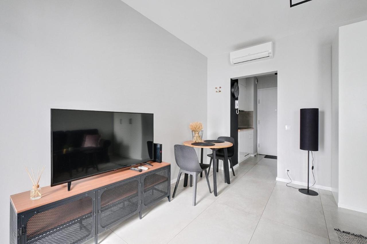 Targowa 10 Luxury Studio Lägenhet Warszawa Exteriör bild